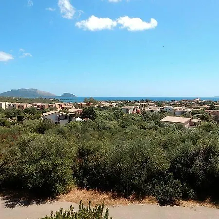 Apartment Le Farfalle 28 *